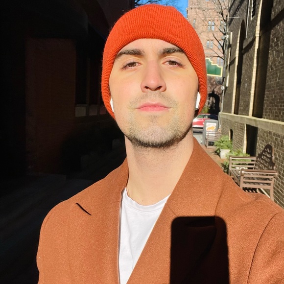 Meet your Posher, Austin - Picture 1 of 1